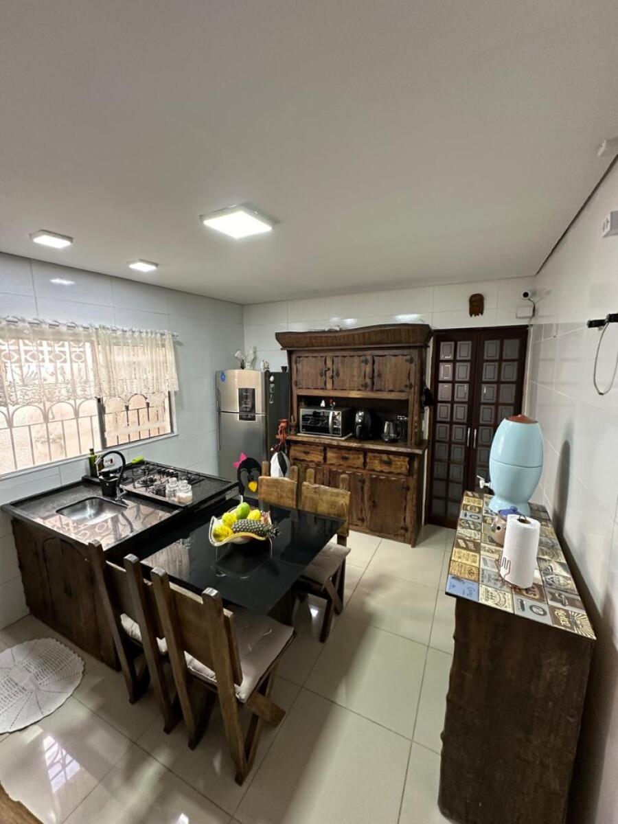Casa com 3 quartos e 110 m² em Vila Guilhermina, Praia Grande