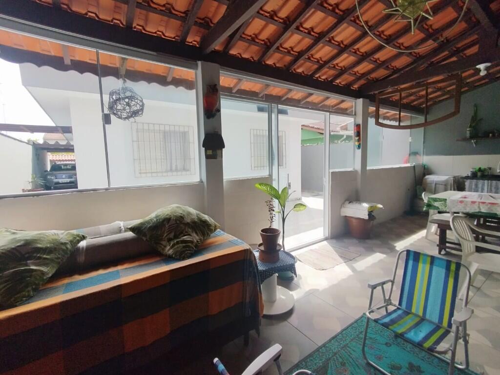 Casa com 3 quartos e 154 m² em Ocian, Praia Grande
