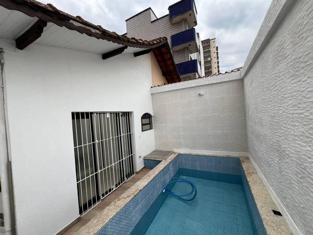 Casa com 2 quartos e 84 m² em Ocian, Praia Grande