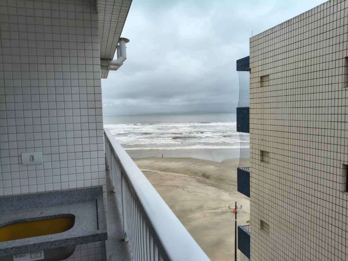 Apartamento com 2 quartos e 63 m² em Ocian, Praia Grande