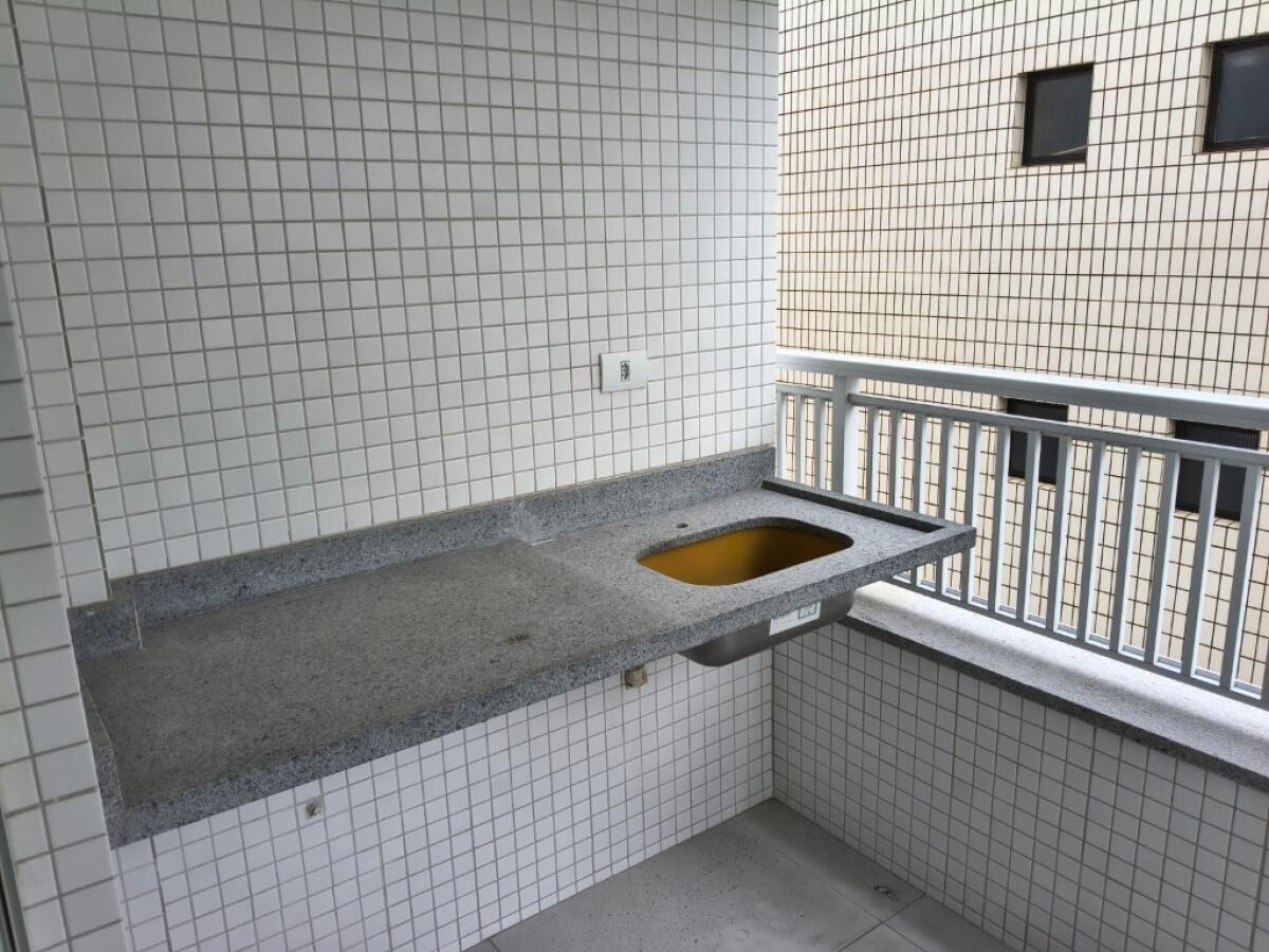 Apartamento com 2 quartos e 63 m² em Ocian, Praia Grande