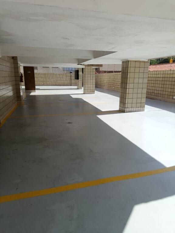 Apartamento com 1 quarto e 74 m² em Ocian, Praia Grande