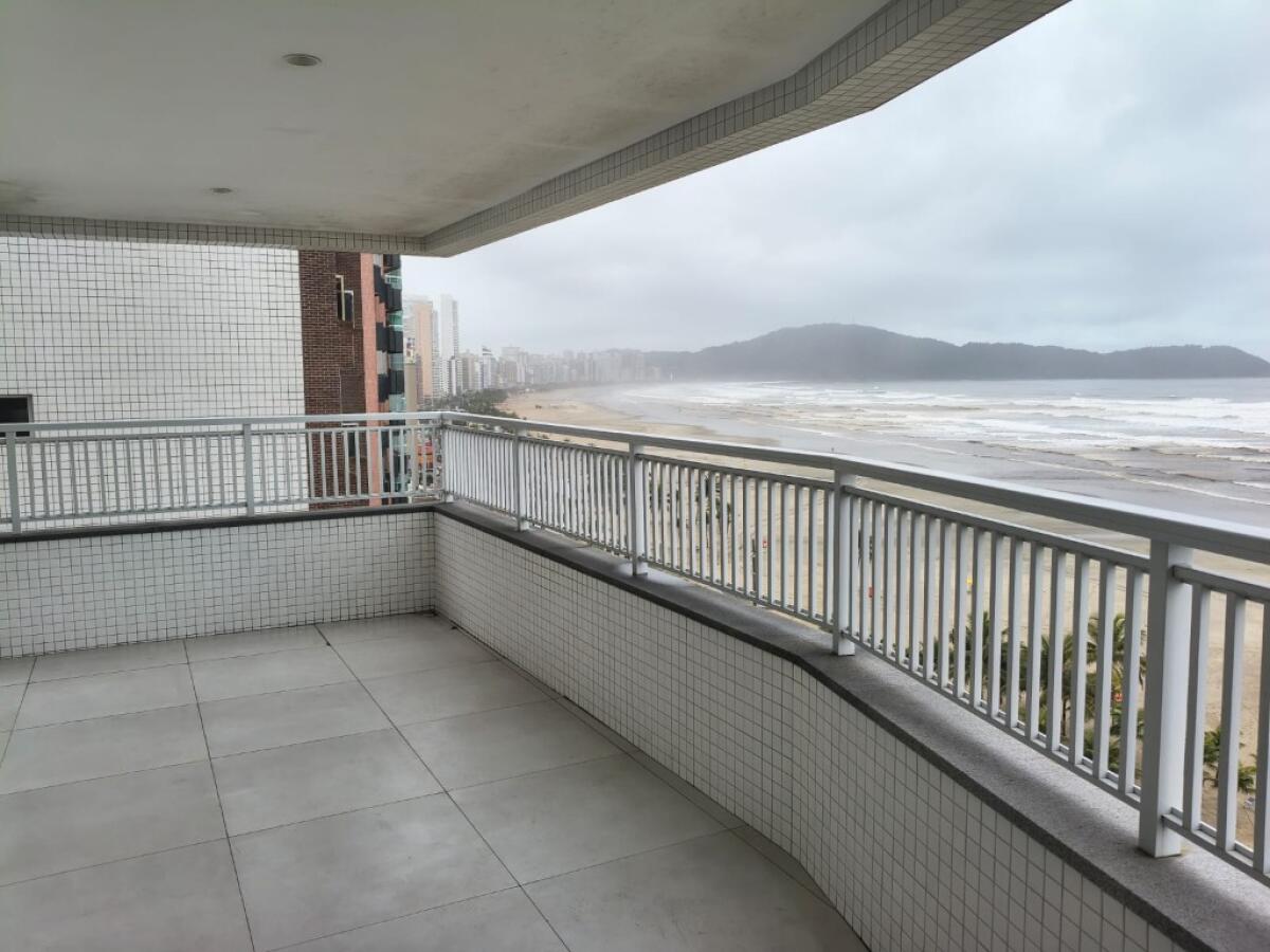 Apartamento com 2 quartos e 99 m² em Ocian, Praia Grande