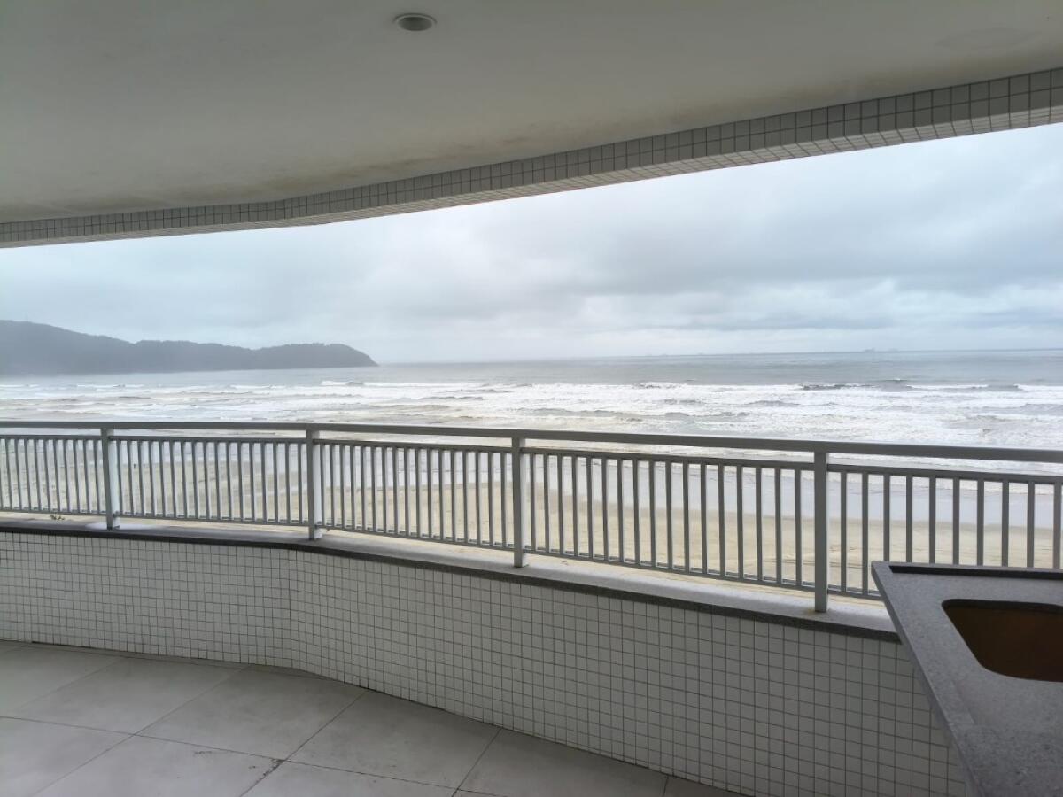 Apartamento com 2 quartos e 99 m² em Ocian, Praia Grande