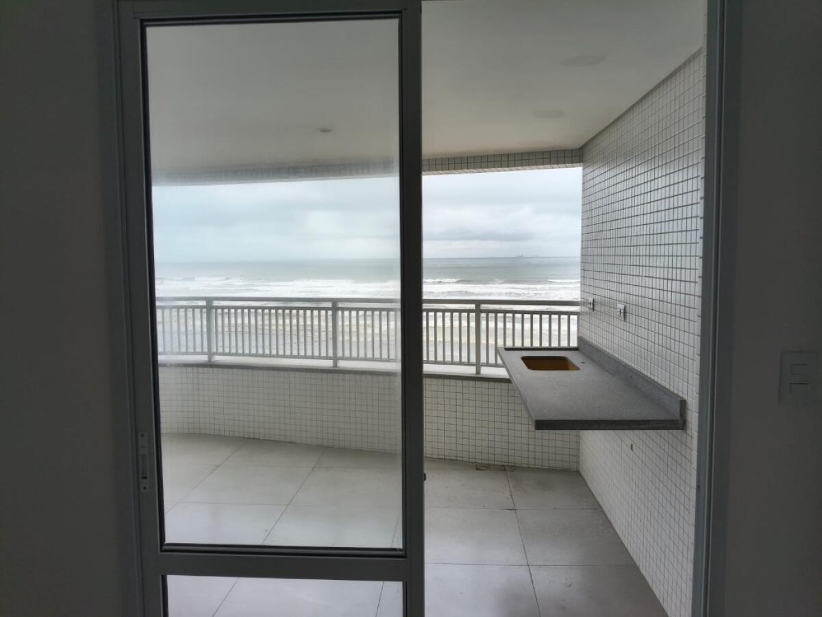Apartamento com 2 quartos e 99 m² em Ocian, Praia Grande