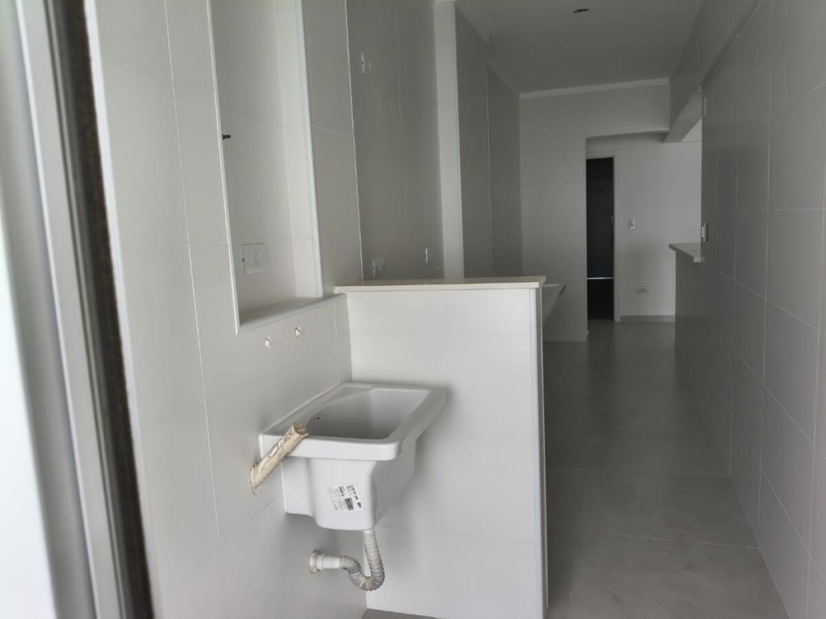 Apartamento com 2 quartos e 99 m² em Ocian, Praia Grande