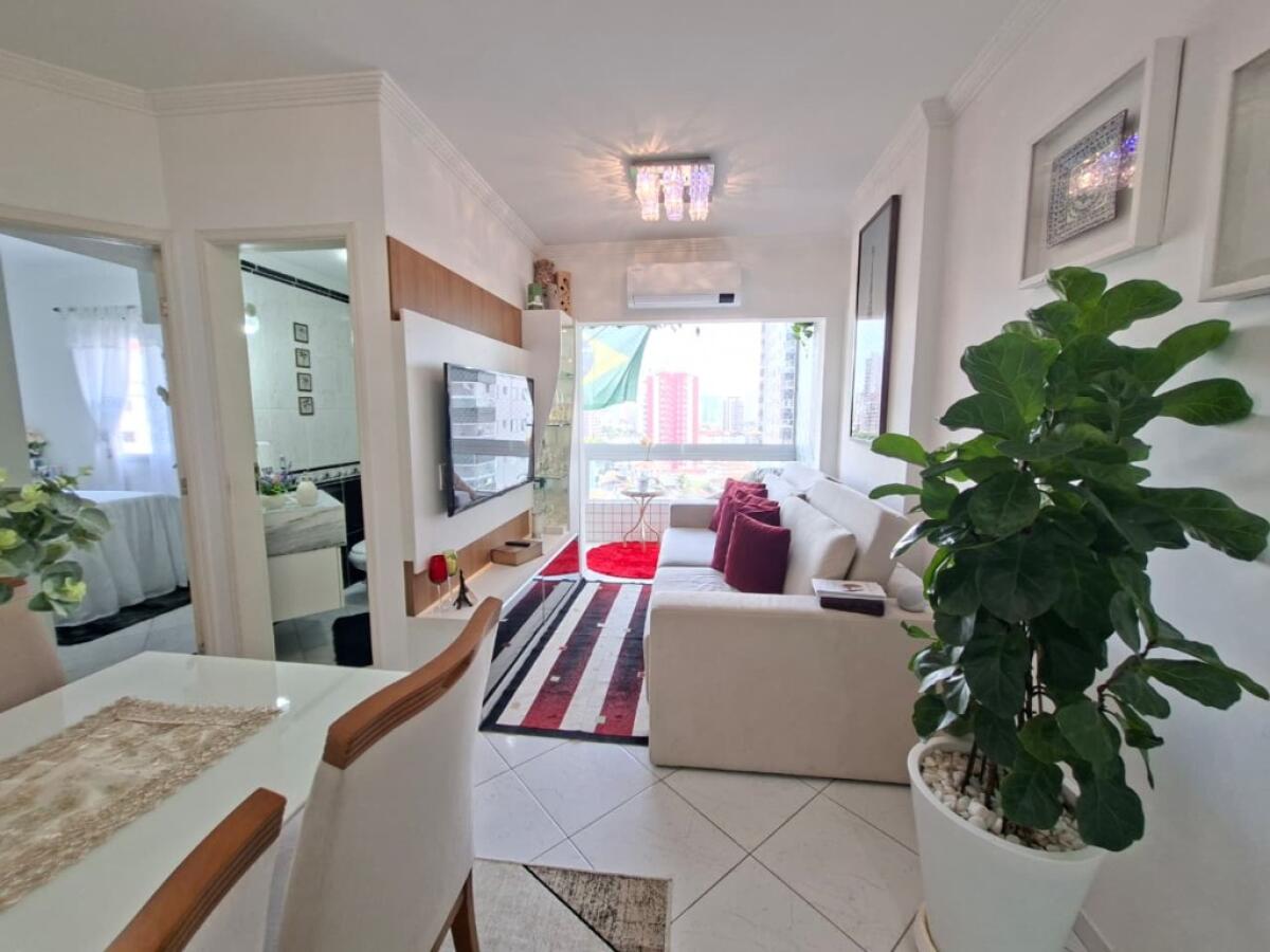 Apartamento com 2 quartos e 53 m² em Ocian, Praia Grande