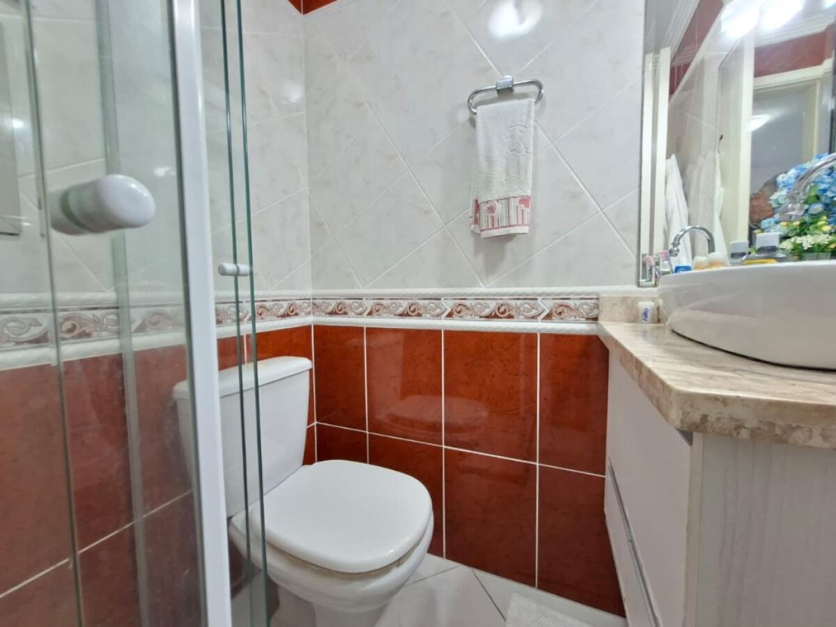 Apartamento com 2 quartos e 53 m² em Ocian, Praia Grande
