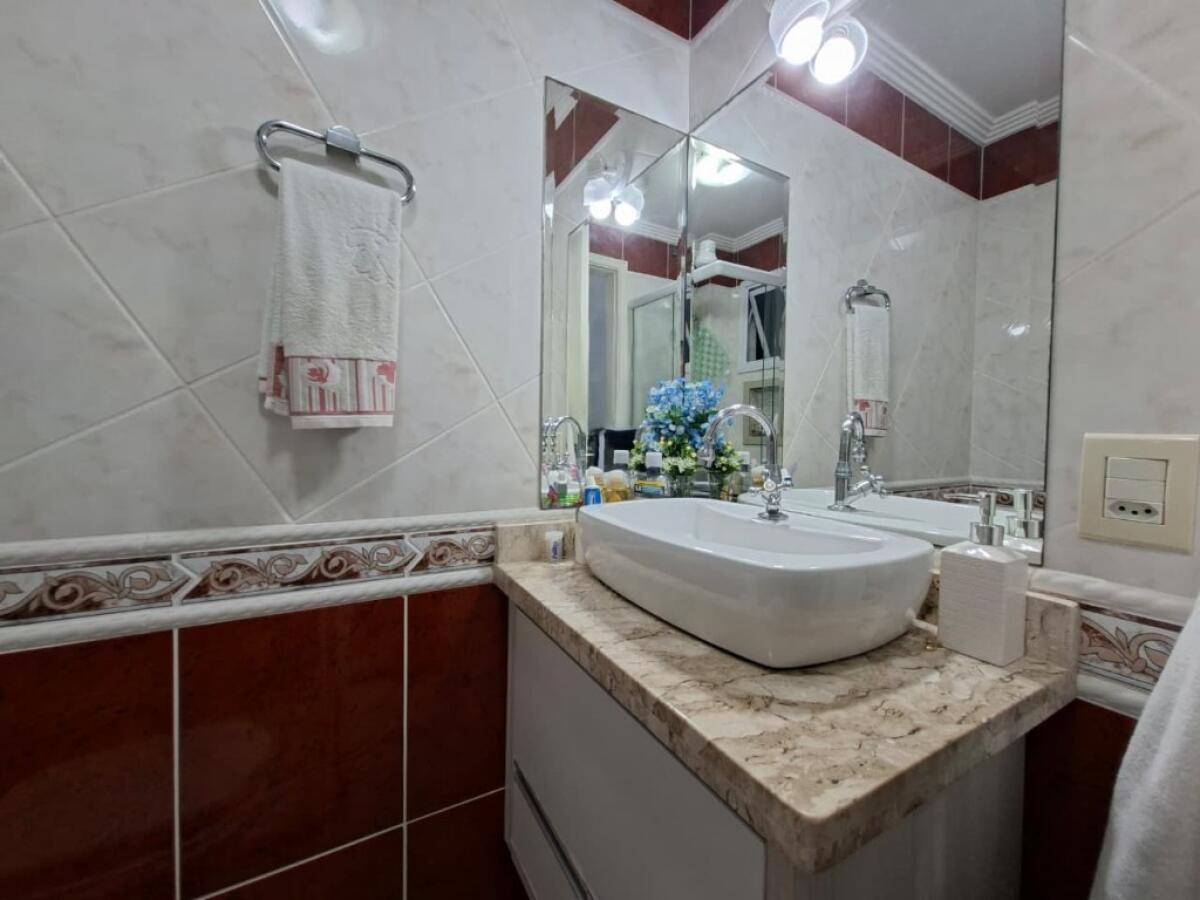 Apartamento com 2 quartos e 53 m² em Ocian, Praia Grande