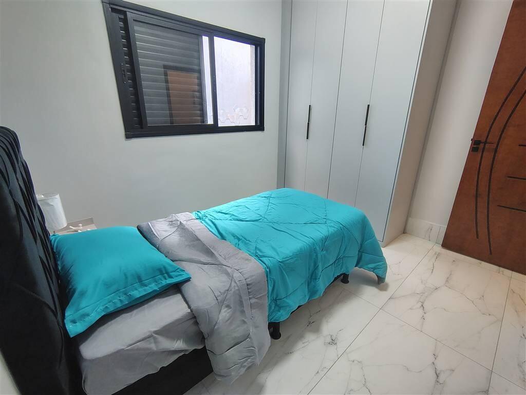 Casa com 3 quartos e 157 m² em Ocian, Praia Grande