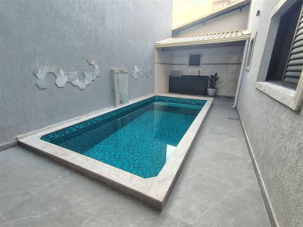 Casa com 3 quartos e 157 m² em Ocian, Praia Grande