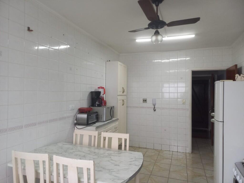 Apartamento com 2 quartos e 110 m² em Ocian, Praia Grande
