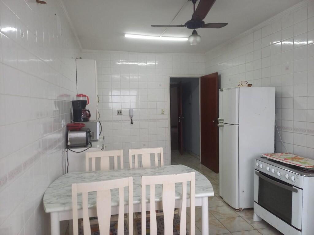 Apartamento com 2 quartos e 110 m² em Ocian, Praia Grande