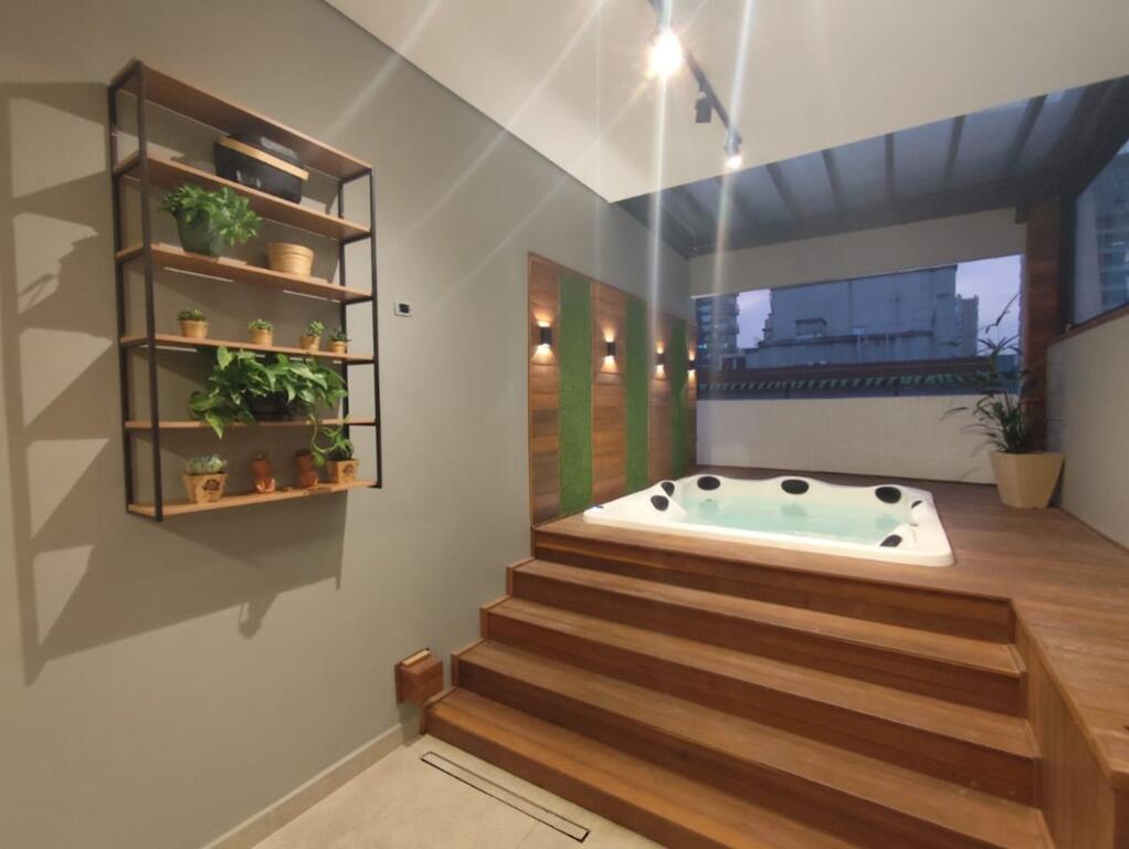 Apartamento com 3 quartos e 191 m² em Ocian, Praia Grande