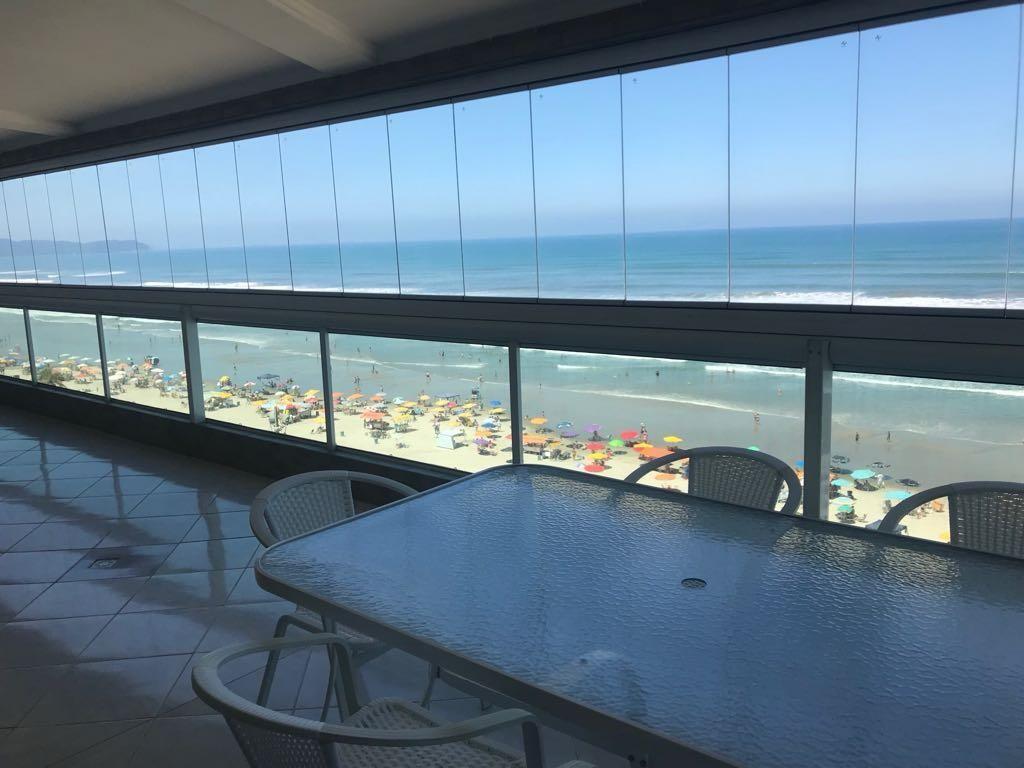 Apartamento com 4 quartos e 210 m² em Ocian, Praia Grande
