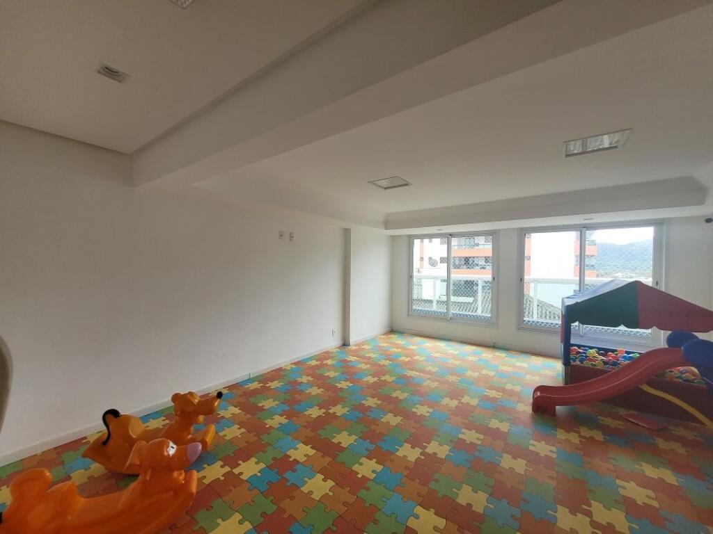 Apartamento com 2 quartos e 80 m² em Ocian, Praia Grande