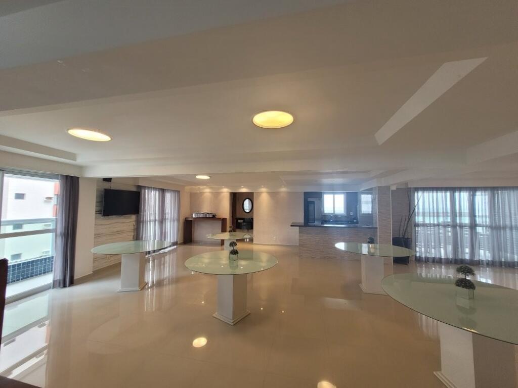 Apartamento com 2 quartos e 80 m² em Ocian, Praia Grande
