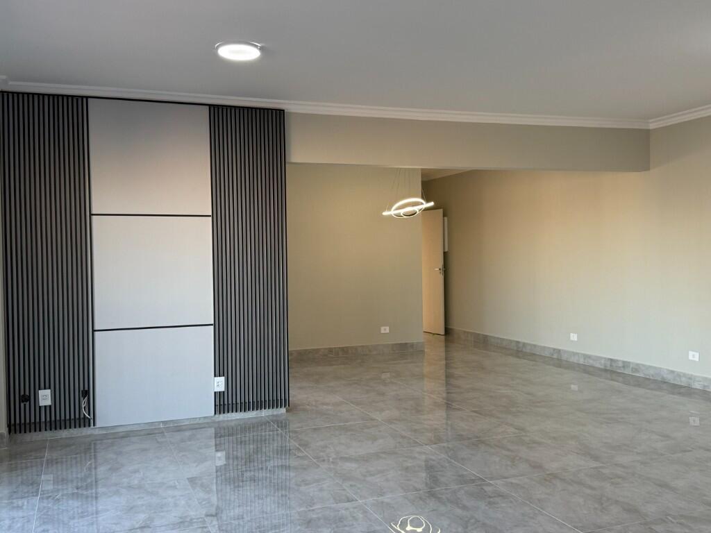 Apartamento com 4 quartos e 319 m² em Ocian, Praia Grande