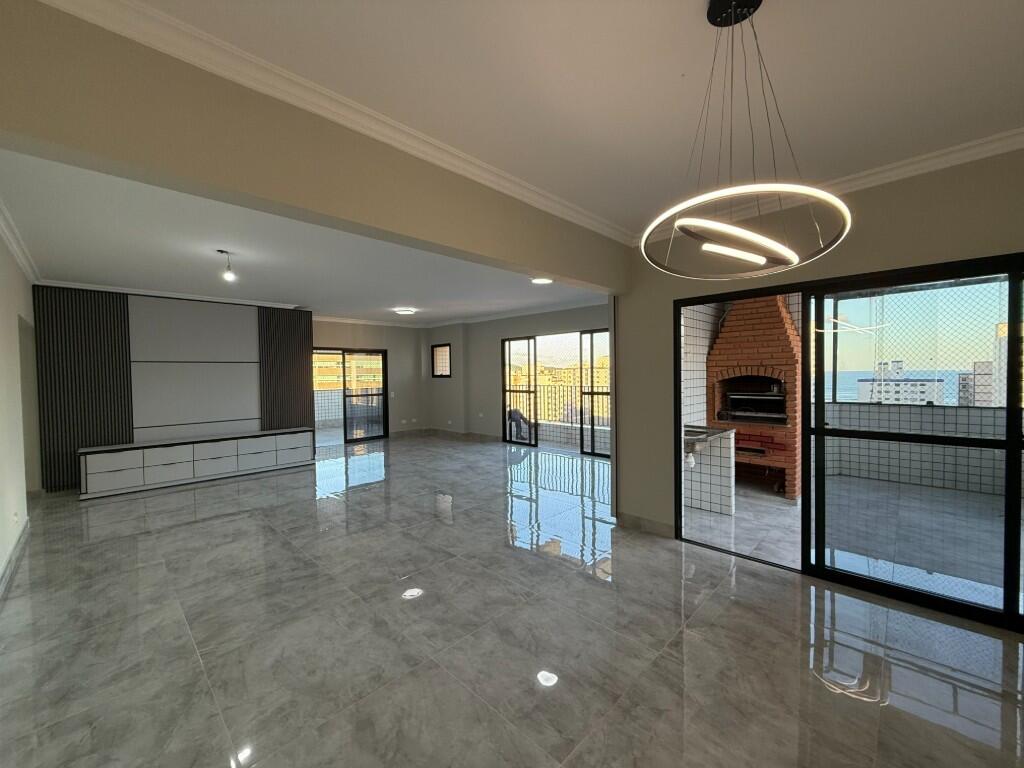 Apartamento com 4 quartos e 319 m² em Ocian, Praia Grande