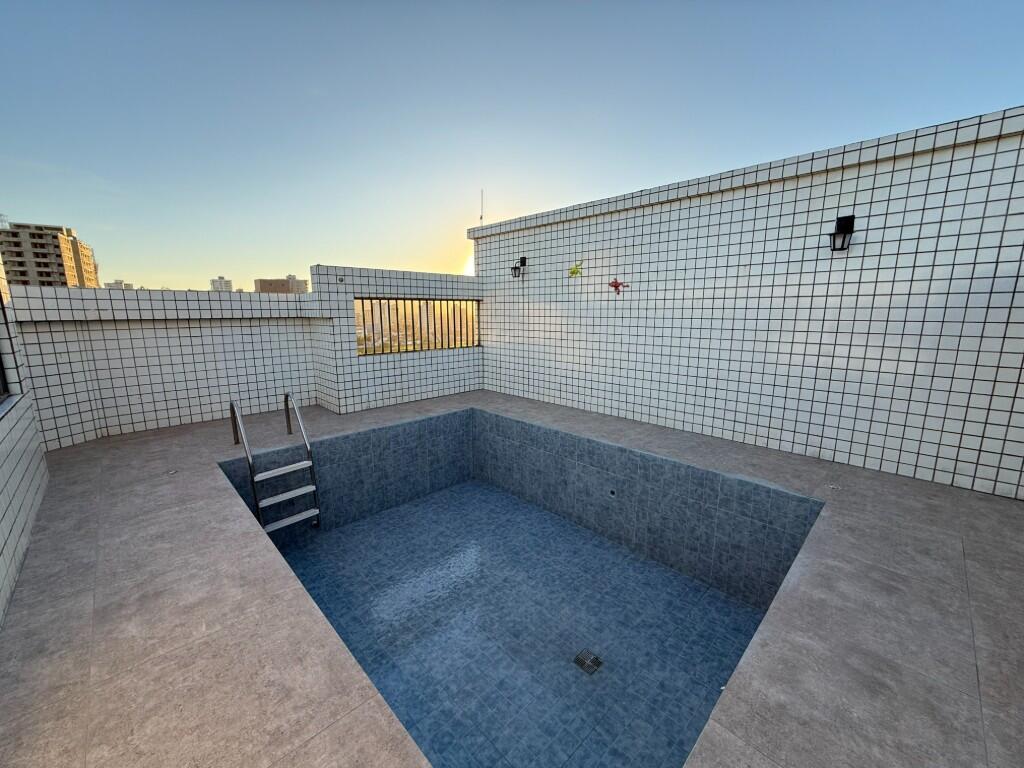 Apartamento com 4 quartos e 319 m² em Ocian, Praia Grande
