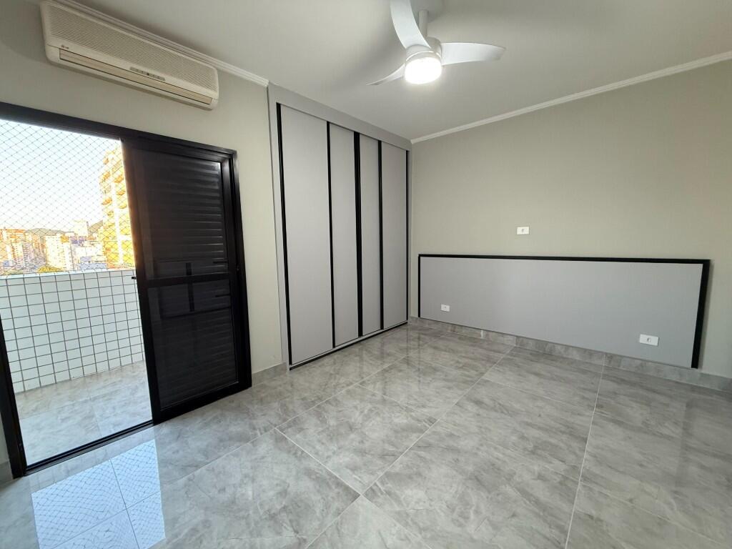 Apartamento com 4 quartos e 319 m² em Ocian, Praia Grande