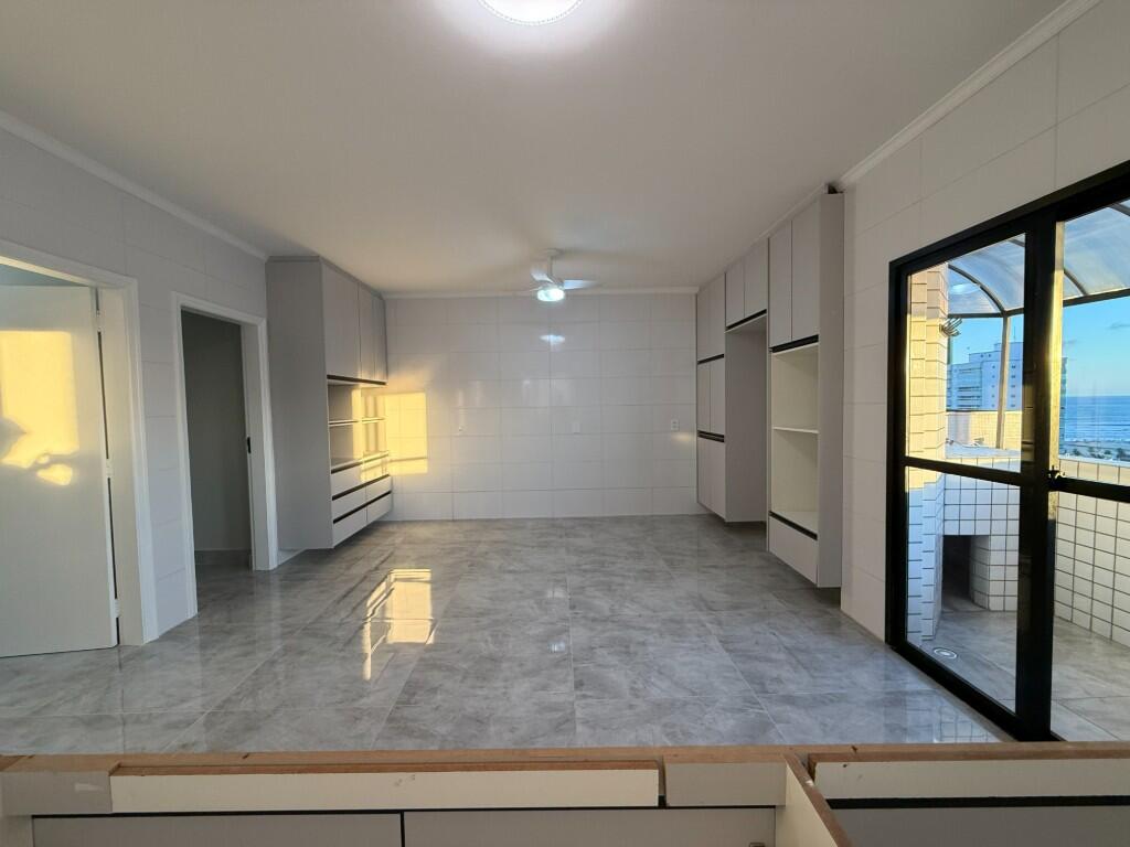Apartamento com 4 quartos e 319 m² em Ocian, Praia Grande
