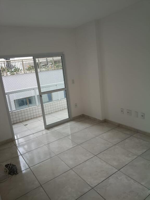 Apartamento com 2 quartos e 68 m² em Ocian, Praia Grande