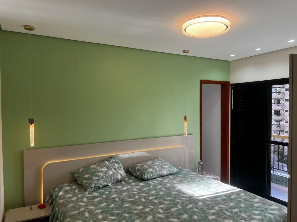Apartamento com 3 quartos e 140 m² em Ocian, Praia Grande
