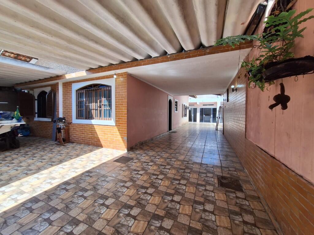 Casa com 2 quartos e 271 m² em Ocian, Praia Grande