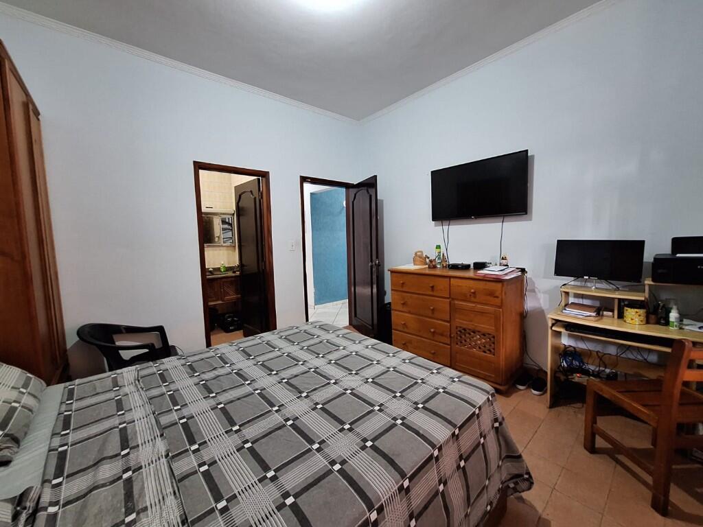 Casa com 2 quartos e 271 m² em Ocian, Praia Grande