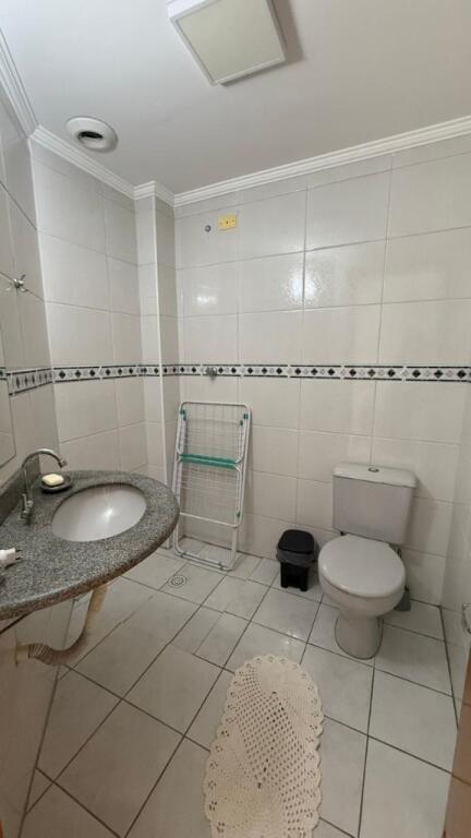 Apartamento com 1 quarto e 67 m² em Ocian, Praia Grande