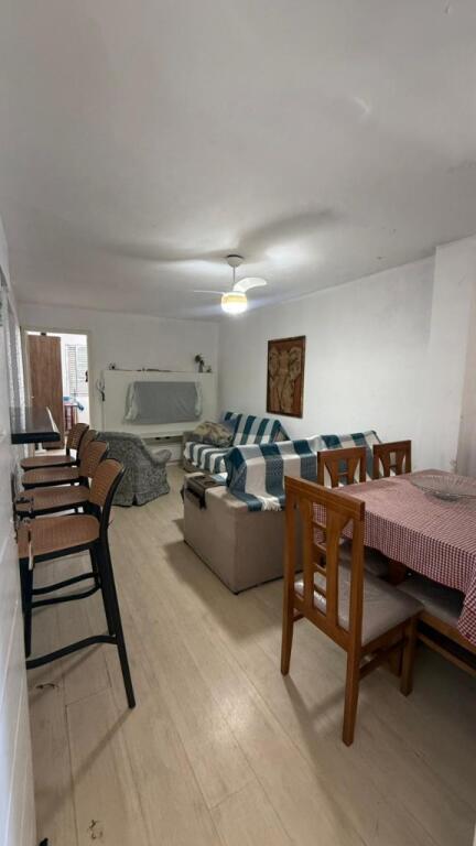 Apartamento com 2 quartos e 83 m² em Ocian, Praia Grande
