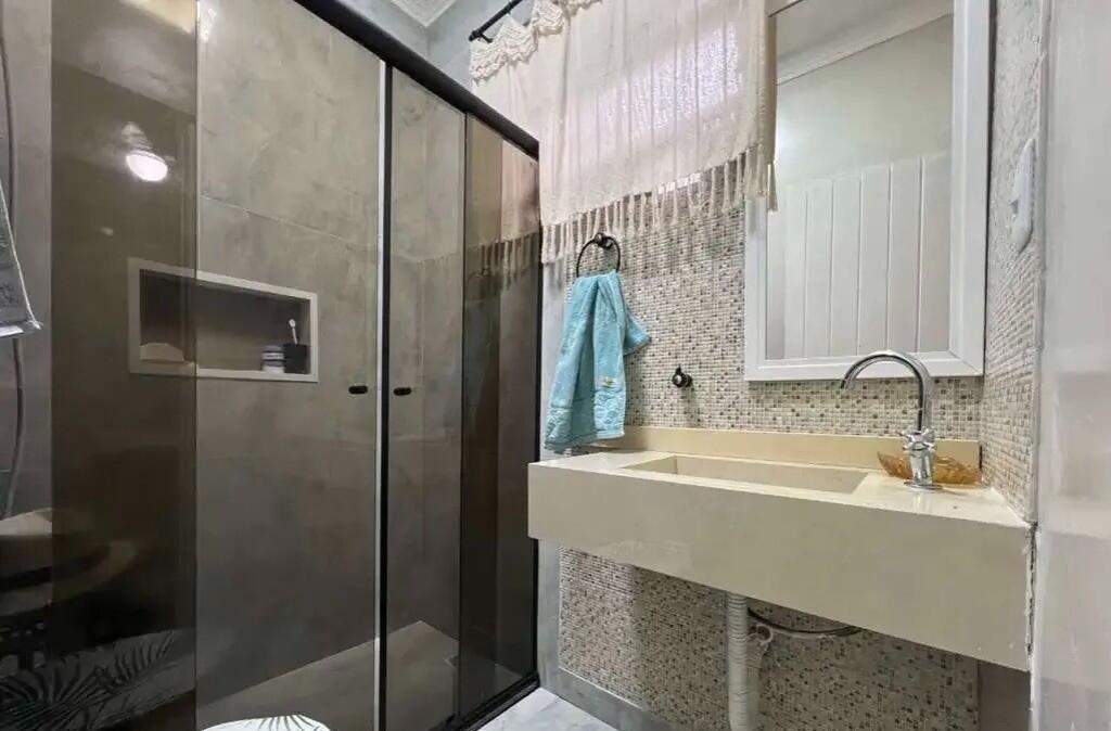 Casa com 3 quartos e 148 m² em Ocian, Praia Grande