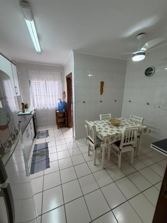Apartamento com 2 quartos e 82 m² em Ocian, Praia Grande