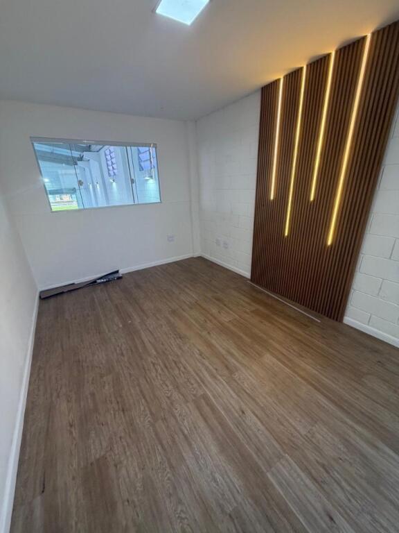 Apartamento com 360 m² em Ocian, Praia Grande