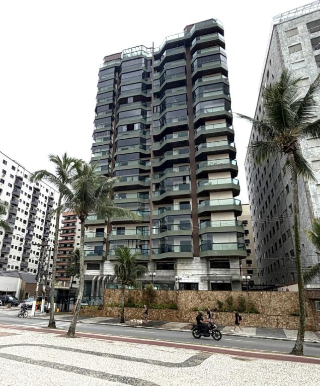 Casa com 2 quartos e 122 m² em Ocian, Praia Grande