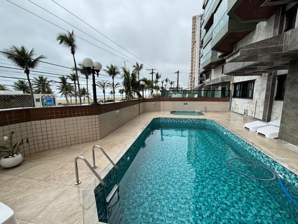 Casa com 2 quartos e 122 m² em Ocian, Praia Grande