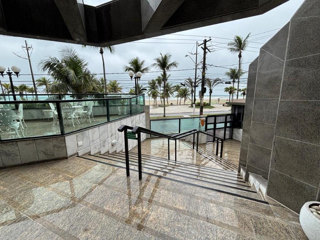 Casa com 2 quartos e 122 m² em Ocian, Praia Grande