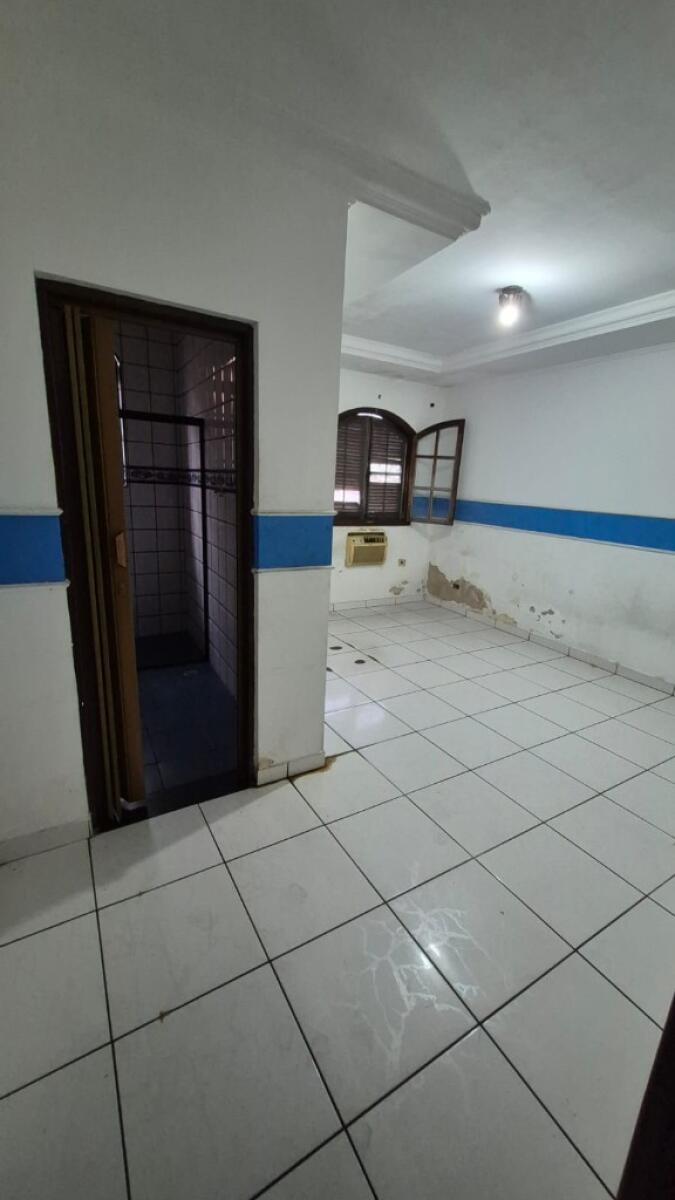 Casa com 4 quartos e 150 m² em Ocian, Praia Grande