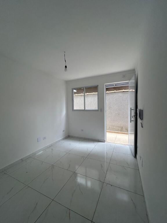 Casa com 2 quartos e 49 m² em Ocian, Praia Grande