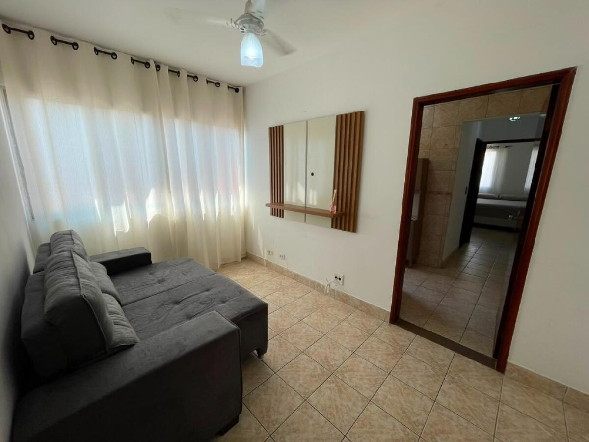 Apartamento com 1 quarto e 38 m² em Ocian, Praia Grande