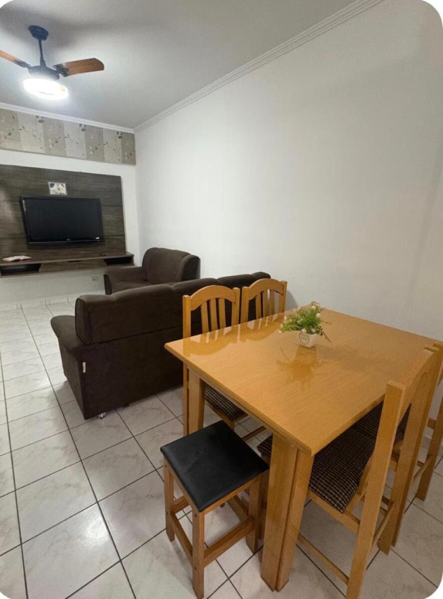 Apartamento com 1 quarto e 34 m² em Ocian, Praia Grande