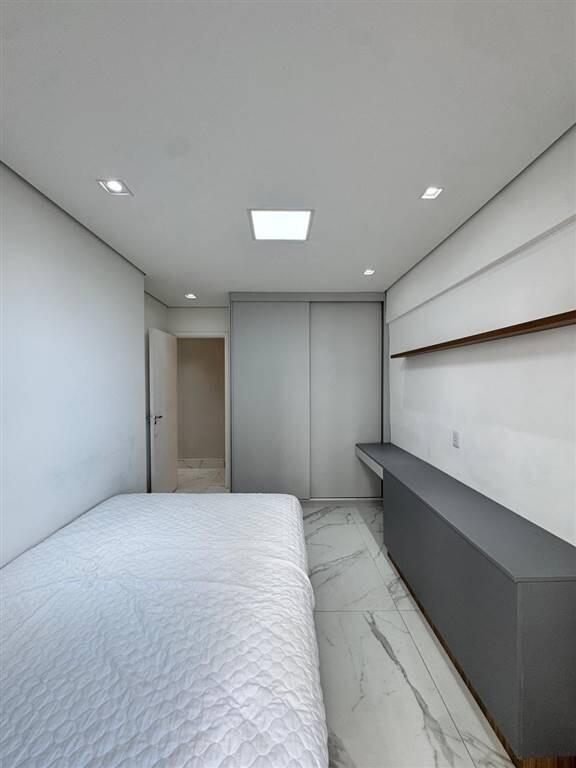 Apartamento com 2 quartos e 73 m² em Ocian, Praia Grande
