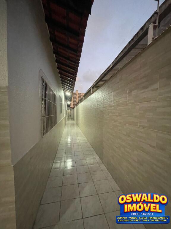 Casa com 3 quartos e 168 m² em Vila Caiçara, Praia Grande