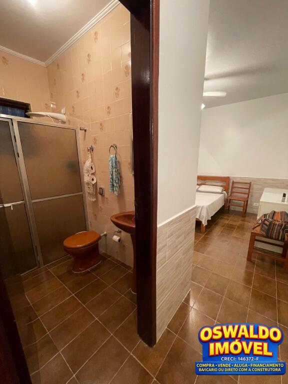 Casa com 3 quartos e 168 m² em Vila Caiçara, Praia Grande