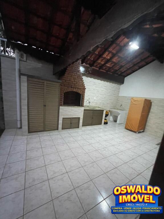 Casa com 3 quartos e 168 m² em Vila Caiçara, Praia Grande