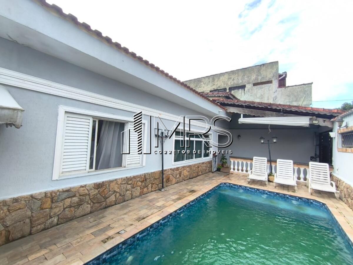 Casa com 4 quartos e 135 m² em Vila Caiçara, Praia Grande