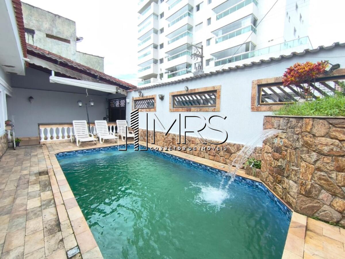 Casa com 4 quartos e 135 m² em Vila Caiçara, Praia Grande