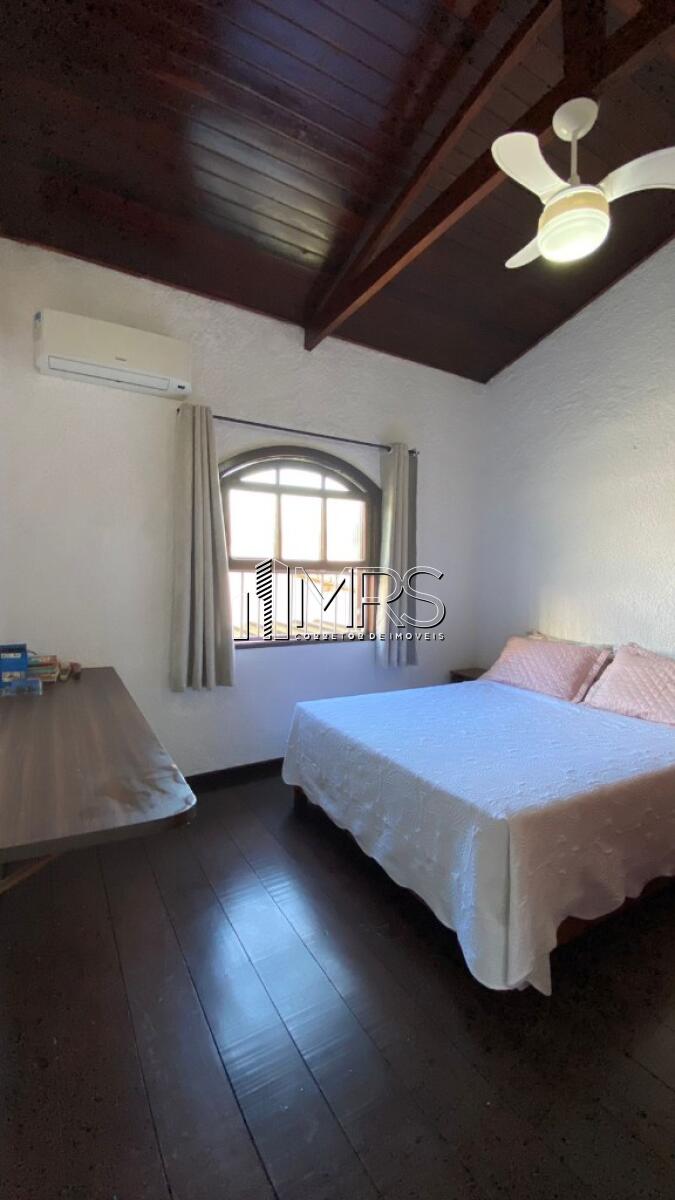 Casa com 4 quartos e 200 m² em Vila Caiçara, Praia Grande