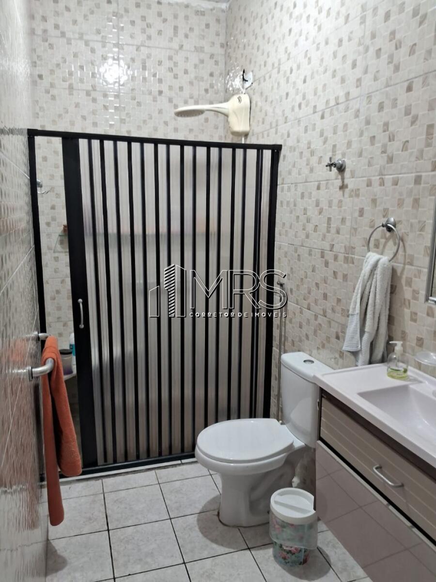 Casa com 4 quartos e 200 m² em Vila Caiçara, Praia Grande